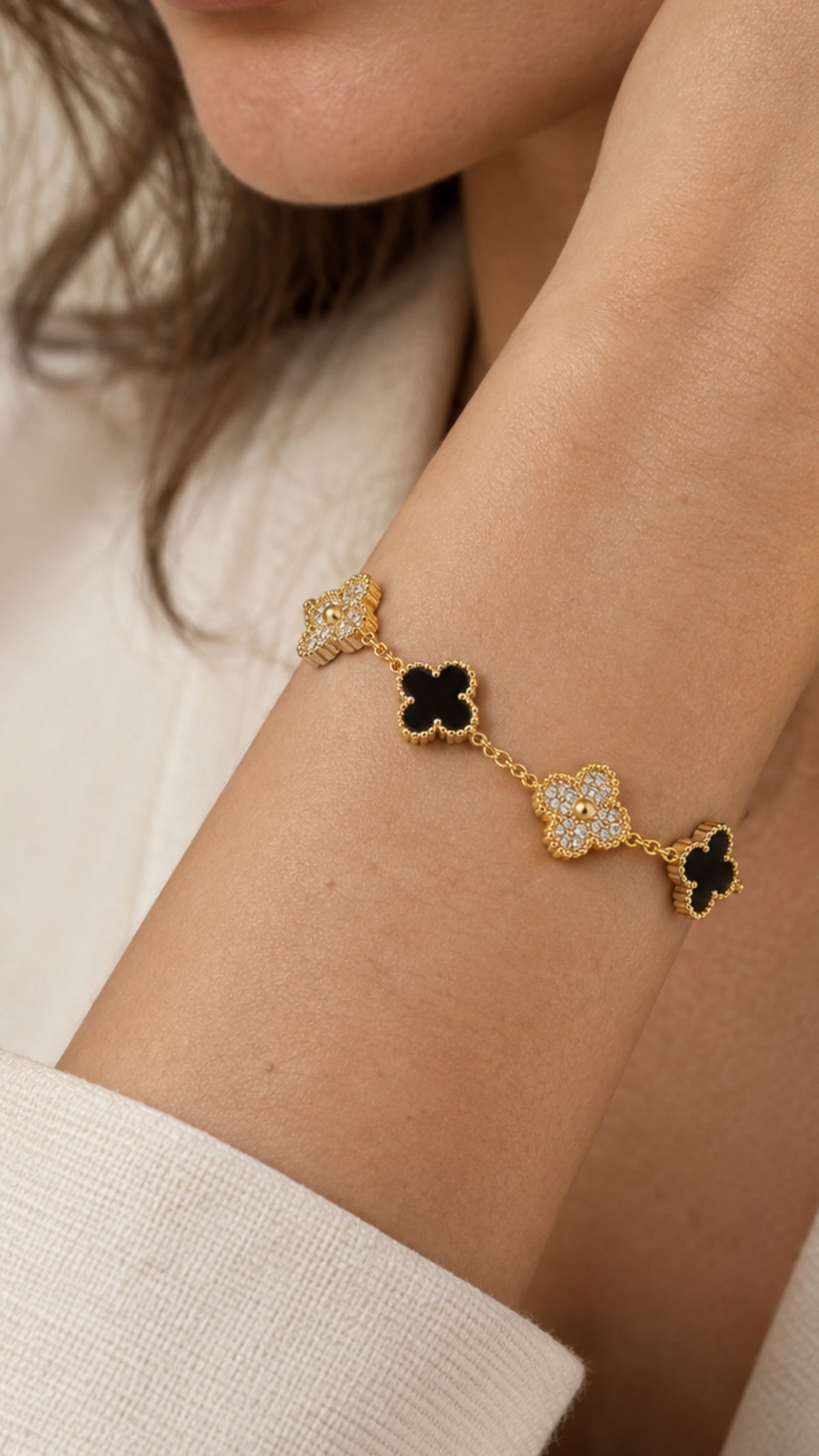 Bracelet trèfles noirs et dorés